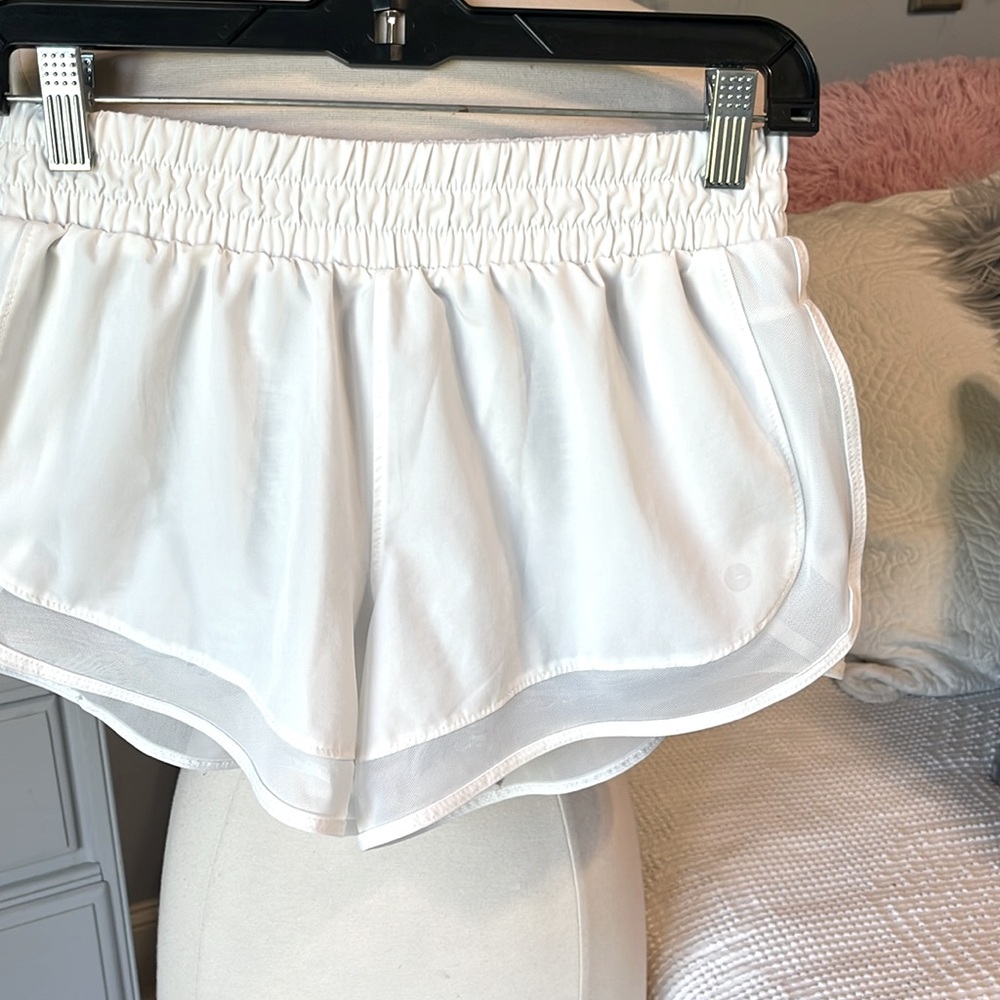 White Athletic Shorts Womens Small - Picture 2 of 10